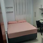 Ape Ingleses Confortavel E Perto De Tudo